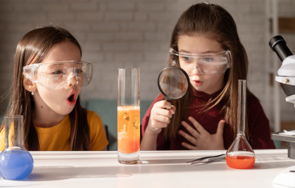 15 Fun Science Facts For Kids You Won’t Miss!