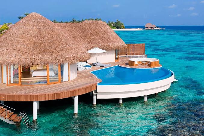 Luxury Resorts in Maldives