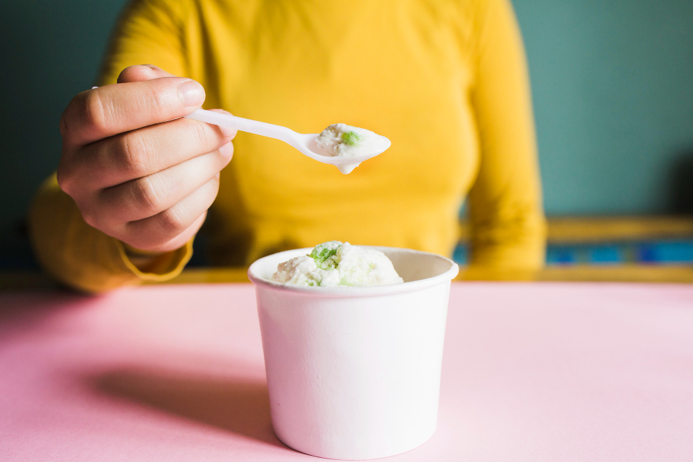 Yogurt cup